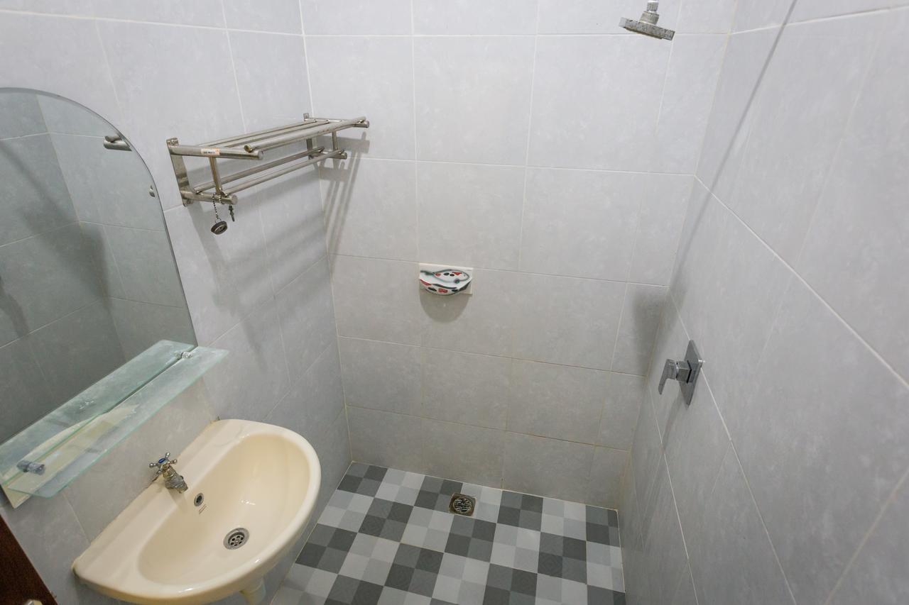 Hotel Lestari Гилиманук Экстерьер фото